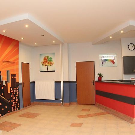 City Building Saca Екстер'єр фото